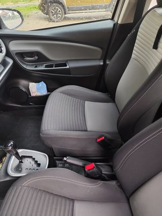 Toyota Yaris Híbrido