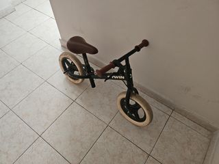 Bici sin pedales B'Twin niño 2 años