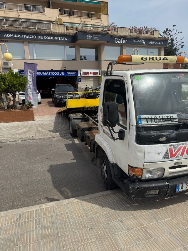 Grua asistencia 24h 685043810