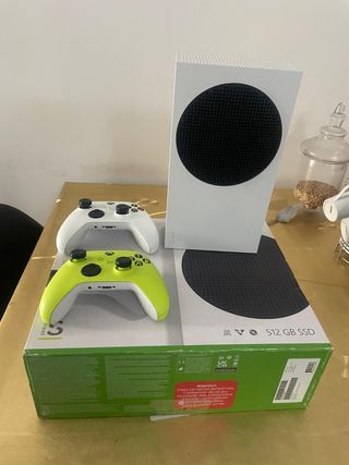 Xbox Series S 512GB - Blanca y Verde