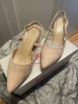 Zapatos Graceland beige tacón bajo