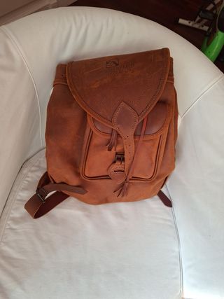 Mochila cuero marrón