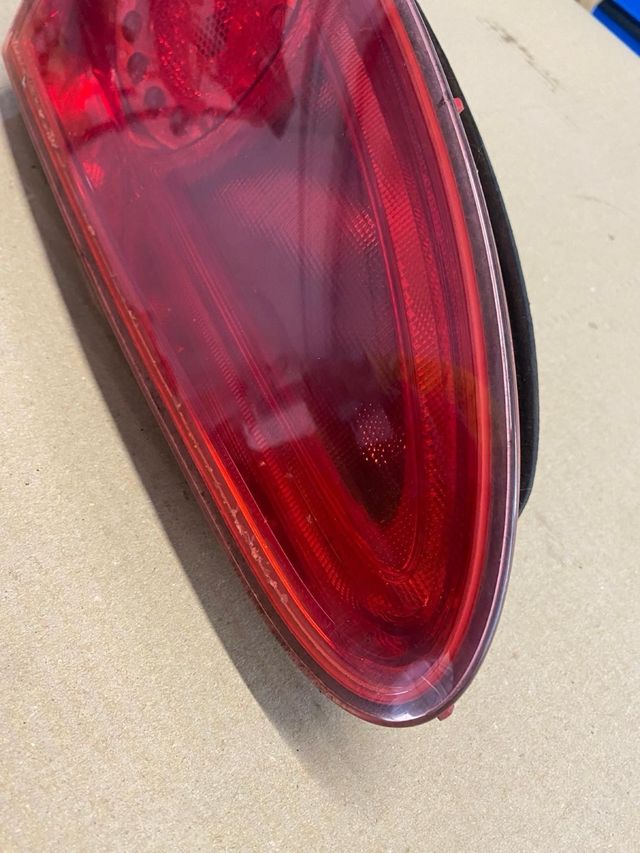 Piloto Seat León 04-08 izquierdo portón