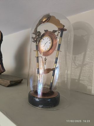 Reloj de sobremesa steampunk