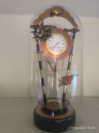Reloj de sobremesa steampunk