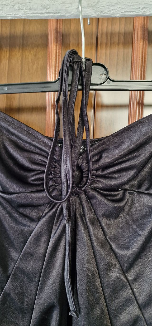 Canotta nera senza spalline