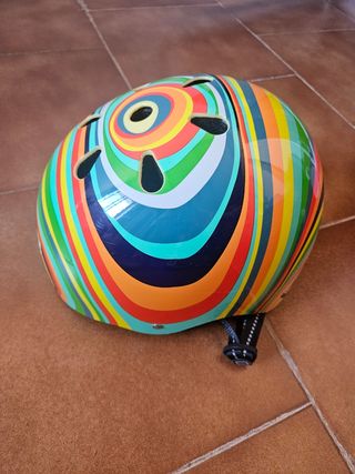 Casco skate infantil multicolor