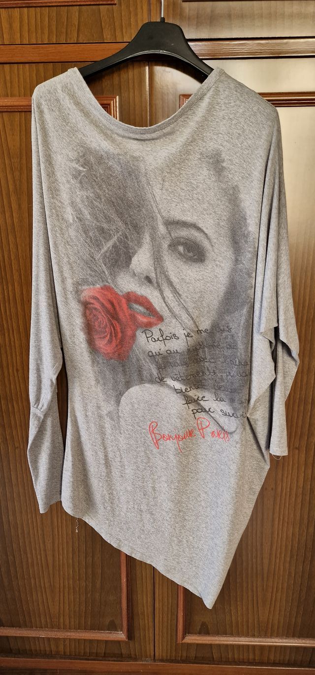 Maglietta asimmetrica, maniche lunghe