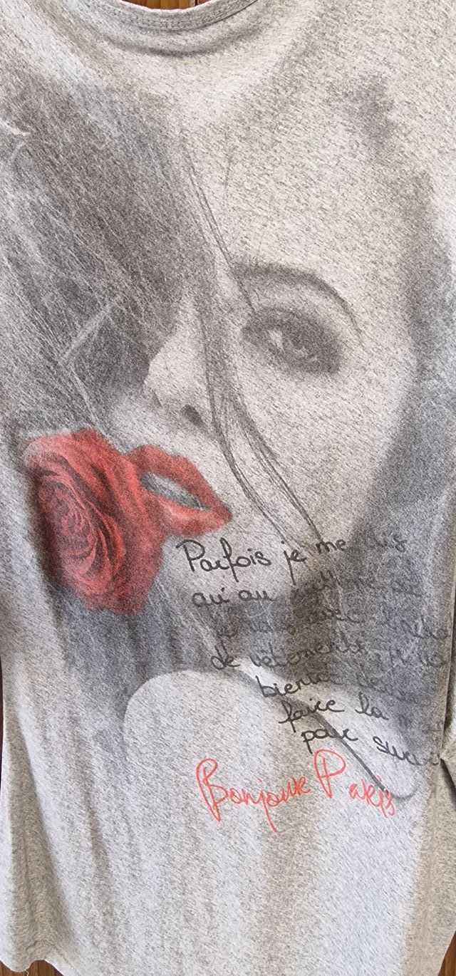 Maglietta asimmetrica, maniche lunghe