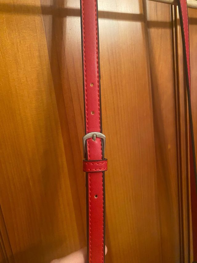 Bolso rojo cuadros