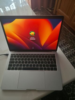 MacBook Pro 13" 2017 Silver