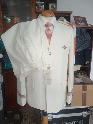 TRAJE DE COMUNION TALLA 15