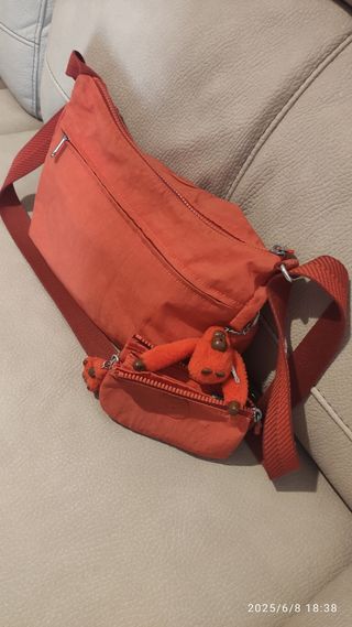Bolso Kipling Izellah + cartera,tres compartimento