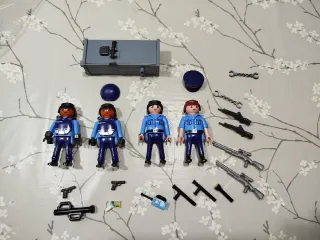 Lote Playmobil Policías - compuesto por 3 sets.