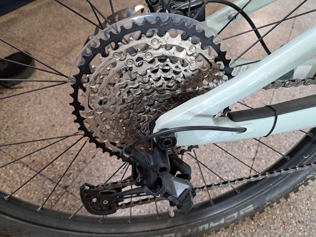 Bicicleta eléctrica Focus - MTB