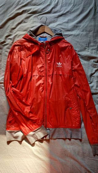 Chaqueta Adidas Originals roja c/ capucha