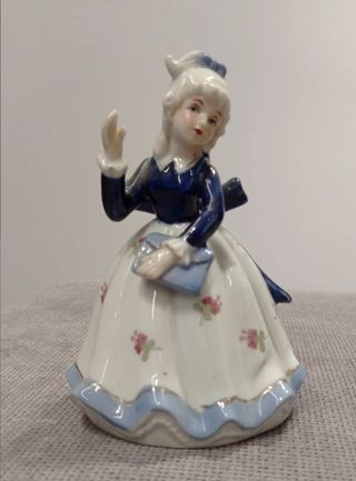 Statuetta Ceramica Damina