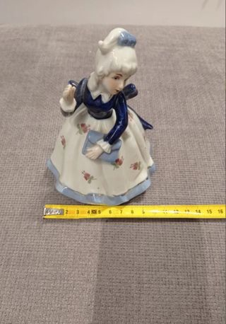 Statuetta Ceramica Damina