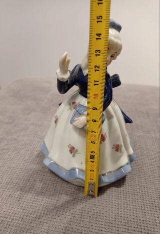 Statuetta Ceramica Damina