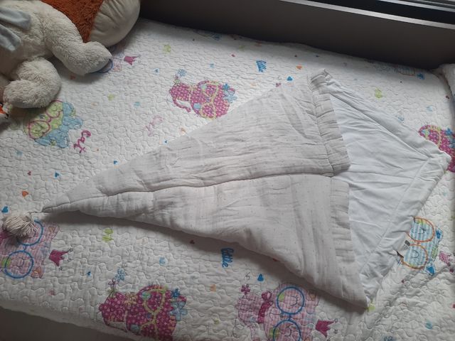 Arrullo bebé marca  the chill factory Barcelona 