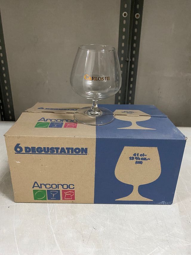 Caja de 6 copas de brandy