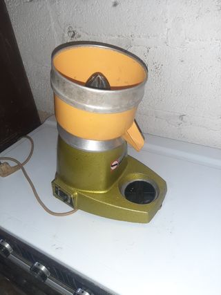 Exprimidor Santos vintage