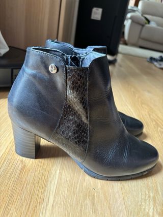 Botines negros Pitillos Piel