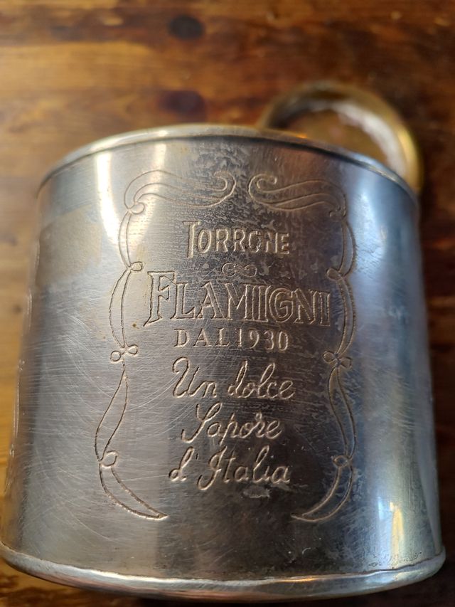 Scatola Torrone Flamini vintage