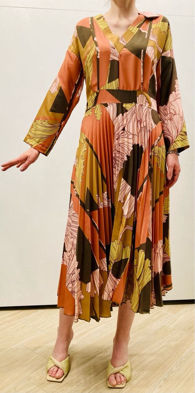 Abito plissettato - marca CANNELLA - tg 42 - Nuovo