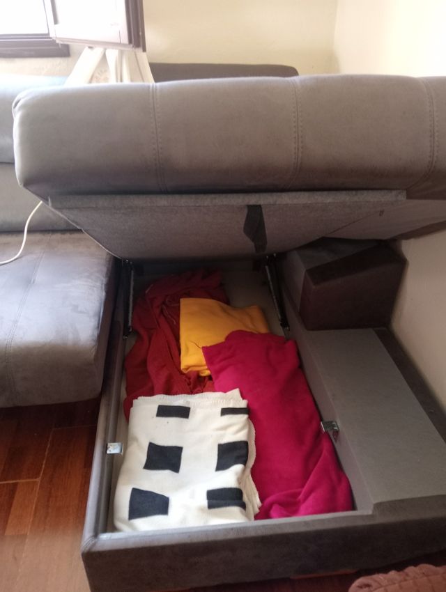 Sofá chaise longue marrón