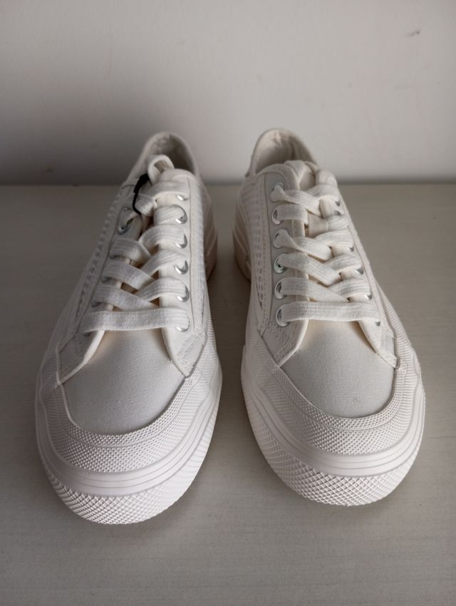 Zapatillas Zara blancas mujer