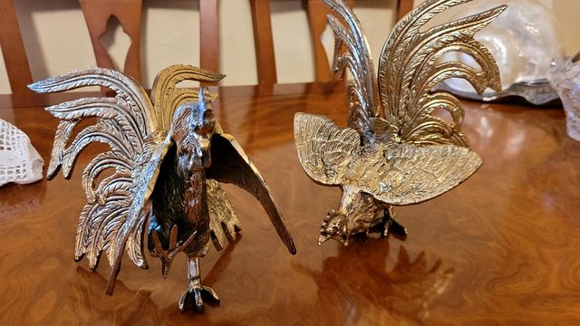 2 Gallos bronce decorativos