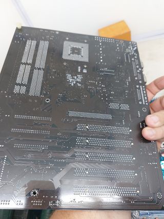 Placa base Elitegroup K755A