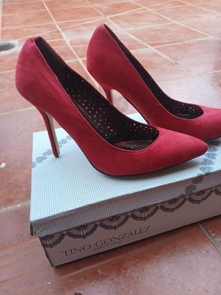 Zapatos tacón rojo Tino González