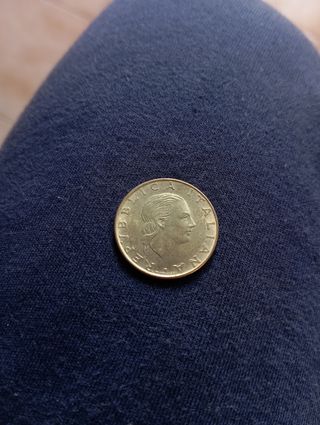 200 Lire Italia 1977