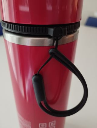 Borraccia originale Coca-Cola Real Magic rossa.