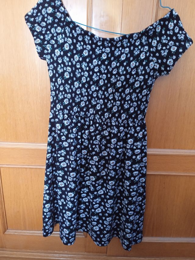 Vestido flores blanco y negro talla XS