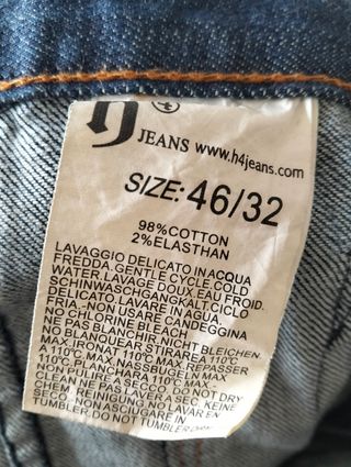 Falda vaquera plisada azul