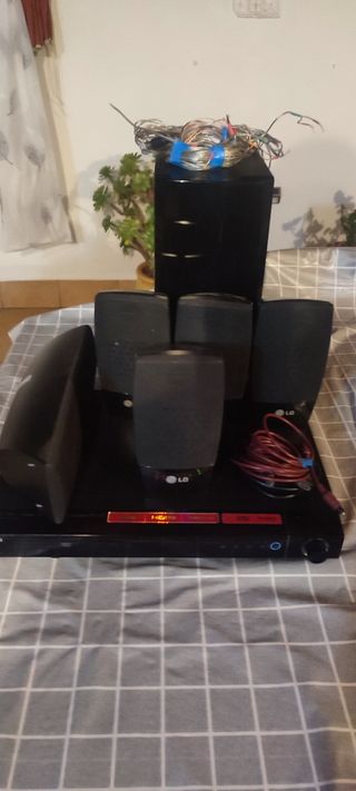 Home Cinema LG - Sistema de sonido 5.1