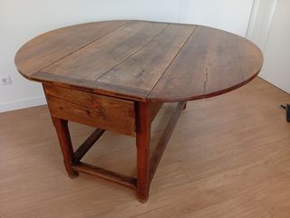 Mesa extensible de roble macizo