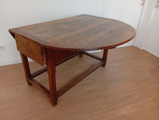 Mesa extensible de roble macizo