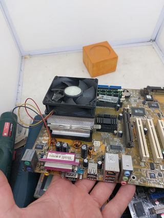 Placa base ASUS P4S8X