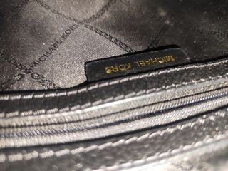 Bolso bandolera Michael Kors negro