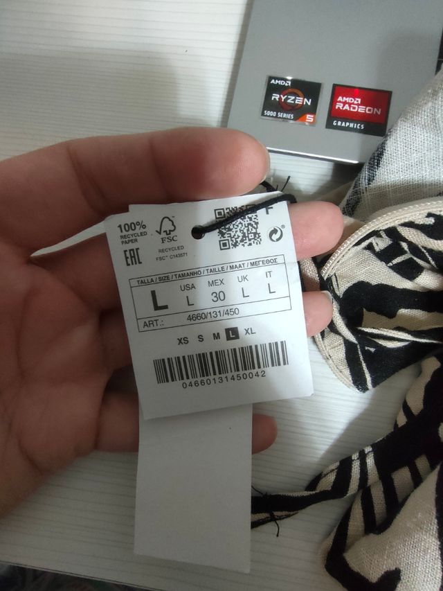 Mini falda pantalón Stradivarius L