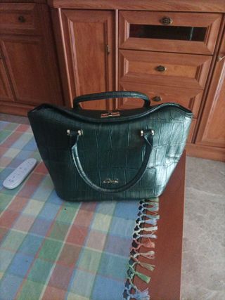 Bolso bandolera verde cocodrilo