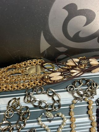 Grande lote de varias joyas