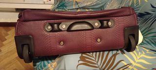 Maletín con ruedas Gloria Ortiz .Trolley