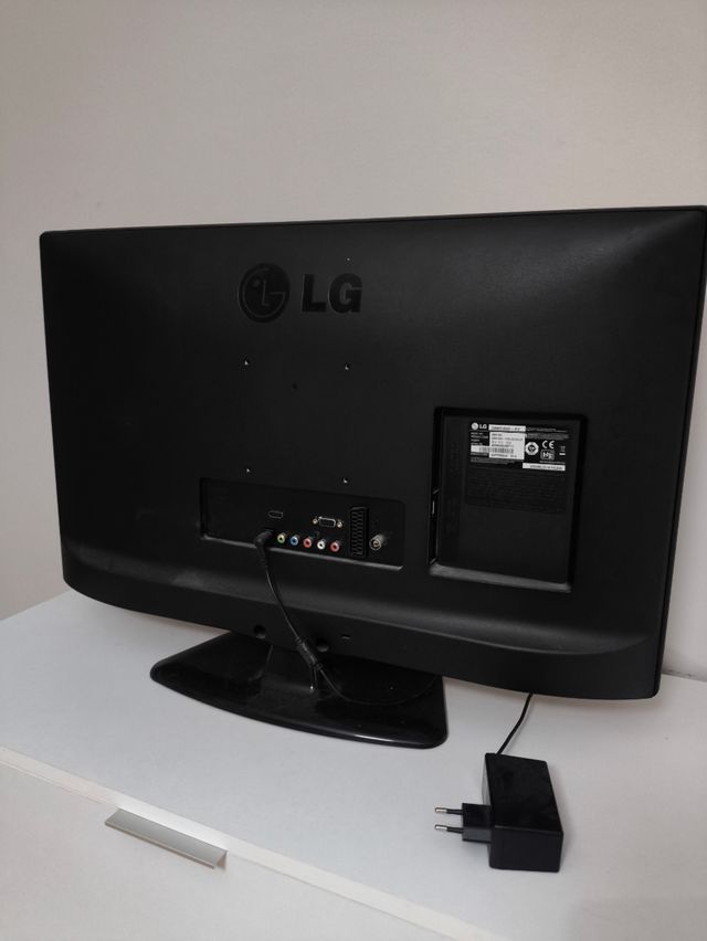 TV LG 32" negra 