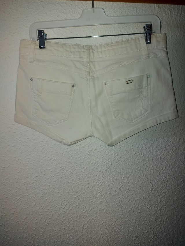 Pantalón corto vaquero blanco