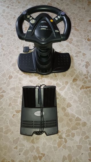 Volante + Pedales para PSP2
